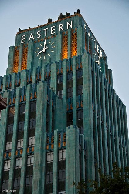 Eastern Columbia Building, Theater District, Art Deco Buildings, Universal Studios Hollywood, Retro Chic, Theater, Columbia, Most Beautiful, Broadway