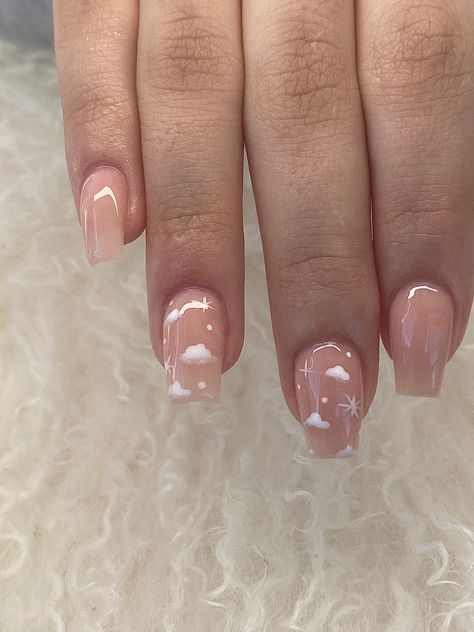 Gel X Nail Designs Short Square, Short Nail Designs Clouds, Aesthetic Cloud Nails, Biab Gel Nails Designs Short, Short Nails Squoval Simple, Cloud Short Nails, Nude Nails Coffin Short, Simple Nails Coffin Short, Cloud Nail Designs Short