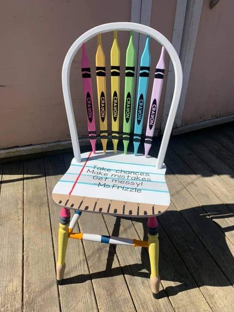 Minimalist Teacher Gifts, Teacher Cricut Ideas Classroom, Wood Teacher Gifts Diy, Library Cricut Ideas, Diy Teacher Decor Classroom Ideas, Classroom Chair Ideas, Elementary Education Graduation Party, Classroom Teacher Chair, Art Teacher Decor