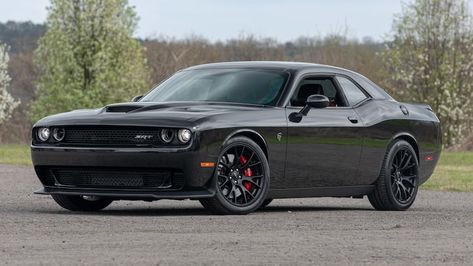 Black Dodge Challenger, 2015 Dodge Challenger Hellcat, Black Dodge Charger, 2018 Dodge Challenger Srt, Challenger Hellcat, 2018 Dodge Challenger, Dodge Challenger Hellcat, Dodge Srt, Challenger Srt Hellcat