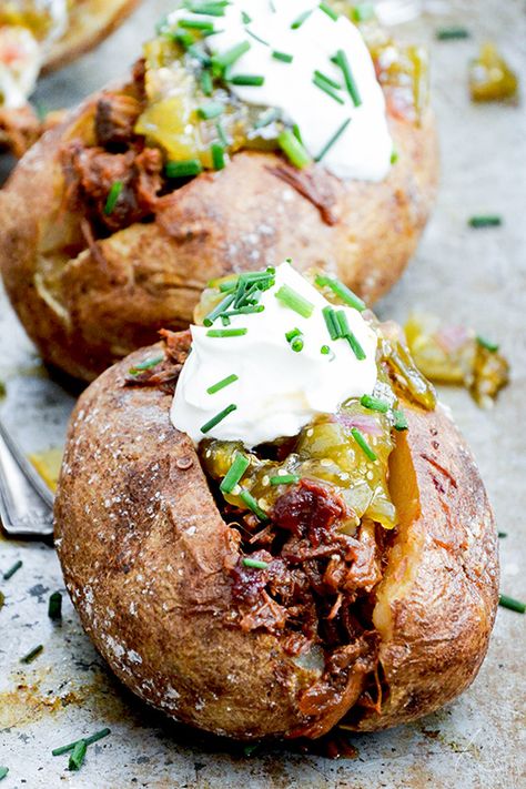 Baked Potatoes with Shredded Barbecue Beef and Tomatillo Jam | www.floatingkitchen.net | The Lifestyle Edit Chopped Beef Baked Potato, Tomatillo Jam, Tomatillo Recipes, Stuffed Baked Potatoes, Shredded Beef, Bagpipes, Baked Potatoes, Barbecue Recipes, Side Dish Recipes