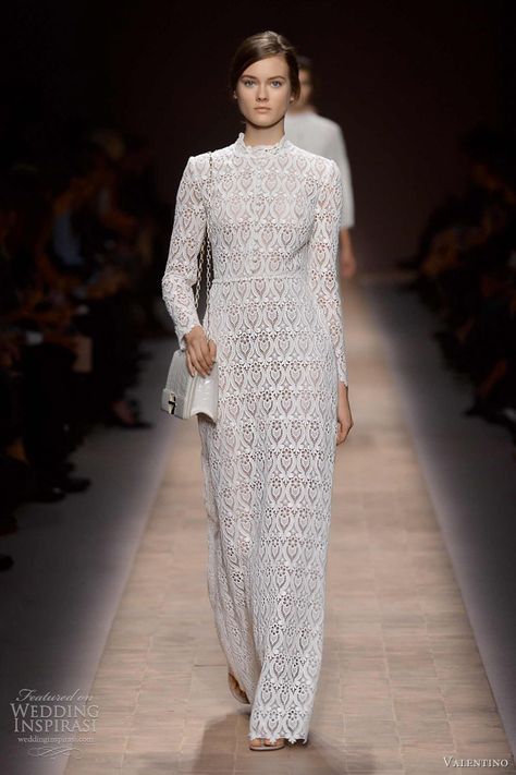 Valentino spring summer 2013: ready to wear long sleeve white lace dress White Lace Long Sleeve Dress, White Lace Dress Long, Lace Spring Dress, Long White Maxi Dress, White Lace Gown, Valentino Gowns, Wedding Inspirasi, Lace Dress Long, Black Long Sleeve Dress