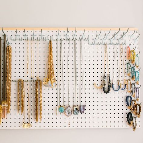 Crafts & Love's Home jewelry studio organization, pegboard storage #craftsandlove #studio #homestudio #jewelrystudio Peg Board For Jewelry, Peg Board For Jewelry Display, Pretty Pegboard, Jewelry Studio Workspaces, Ikea Pegboard Wood, Pegboard Hardware, Jewelry Studio Organization, Pegboard Storage, Studio Organization