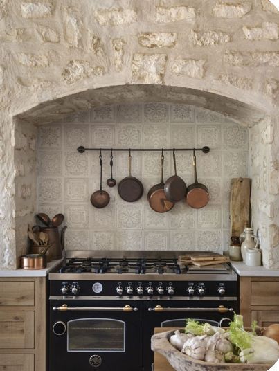 Mediterranean Interior, Italian House, Dream Life House, Casa Country, Tuscan Kitchen, Italian Home, Country Style Kitchen, Italian Kitchen, Spanish House