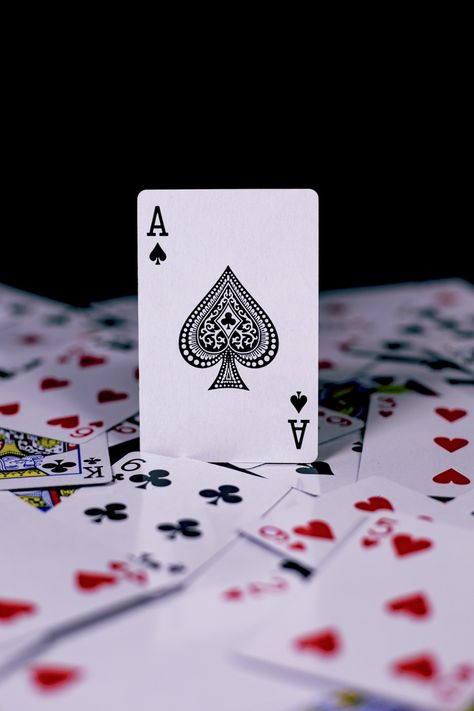 Playing Cards Product Photography, Deck Of Cards Photography, Playing Card Photography, Playing Cards Photography, Deck Of Cards Aesthetic, Cards Photoshoot, Rakhi Shoot, Spade Playing Card, Cards Photography