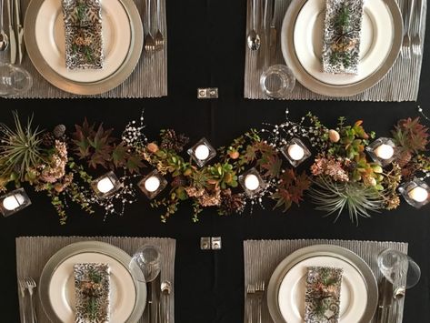 Houzz Readers Share Their Fabulous Thanksgiving Tablescapes Tablecloth Thanksgiving, Burgundy Candles, Dollar Plant, Holiday Tablescape, Black Tablecloth, Amber Glassware, Setting The Table, Beautiful Tablescapes, Japanese Lanterns