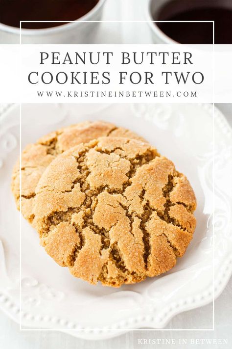 These peanut butter cookies for two are soft, chewy, and loaded with rich peanut butter flavor. Perfect for satisfying a sweet craving without the hassle of a full batch, they're quick to make and ideal for a cozy dessert or a small treat to share. One Bowl Peanut Butter Cookies, Small Batch Of Peanut Butter Cookies, Single Peanut Butter Cookie, Quick Small Batch Cookies, One Serving Cookie Recipe, Single Serve Healthy Desserts, Dessert Without Butter, Peanut Butter Cookie For One, Single Serve Peanut Butter Cookie