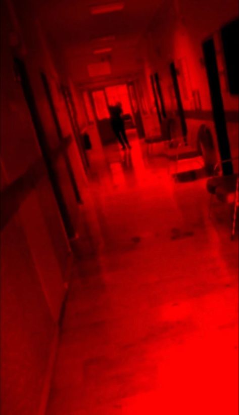 Horror Movie Red Aesthetic, Scary Red Wallpaper, Crazy Red Aesthetic, Toxic Red Aesthetic, Red Cryptid Aesthetic, Red Webcore Aesthetic, Killercore Aesthetic, Angry Red Aesthetic, Red Aesthetic Horror