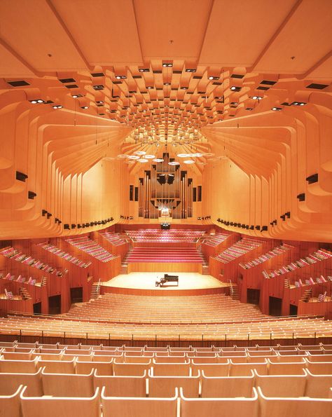 Jorn Utzon, Majestic Theatre, Theatre Interior, A Night At The Opera, Best Pubs, Best Boutique Hotels, Famous Buildings, Tokyo Hotels, Grand Piano