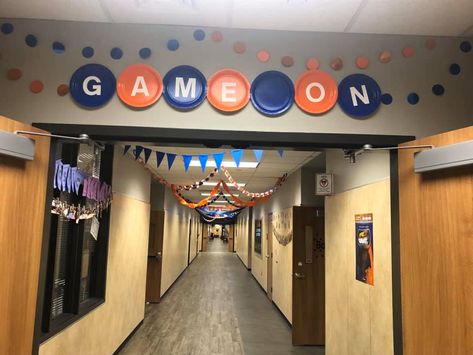 School Spirit Hallway Ideas, Apex Fun Run, Volleyball Decorations, Academic Advisor, Hallway Decorations, Tailgate Ideas, Gala Decorations, Booster Club, School Hallways