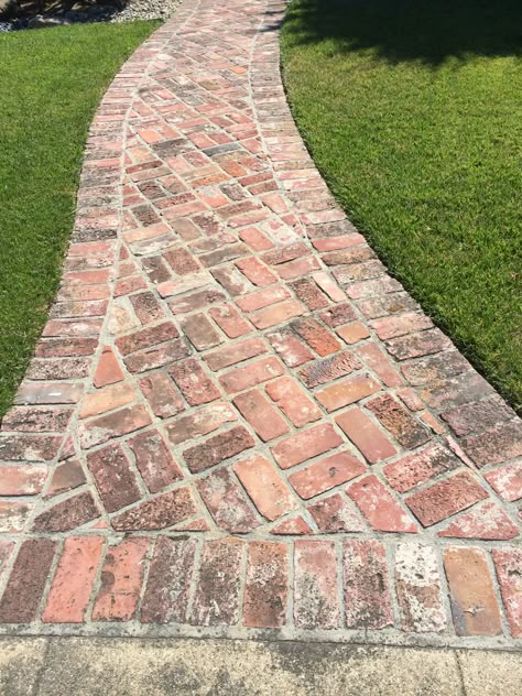 Herringbone brick pathway with border on concrete Brick Sidewalk, Brick Driveway, Brick Paver Patio, Brick Pathway, Walkway Landscaping, Walkway Design, Brick Path, Brick Walkway, Outdoor Walkway