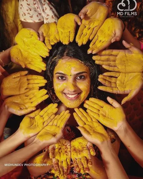 pasupu function, bridal photography Haldi Photoshoot, Mehendi Photography, शादी की तस्वीरें, Bridesmaid Photoshoot, Indian Wedding Poses, Marriage Photography, Party Fotos, Indian Wedding Photography Couples, Bridal Photography Poses