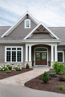 Outside House Colors, Exterior House Siding, Ranch House Exterior, Exterior House Colors Combinations, House Paint Color Combination, Gray House, Exterior House Paint Color Combinations, House Exterior Colors Schemes, Exterior House Color