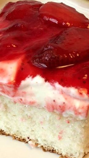 Danish Dessert, Dream Dessert, Recipe Strawberry, Cake Delicious, Fruit Birthday, Bolo Fit, Savory Cakes, Strawberry Cakes, Dream Cake