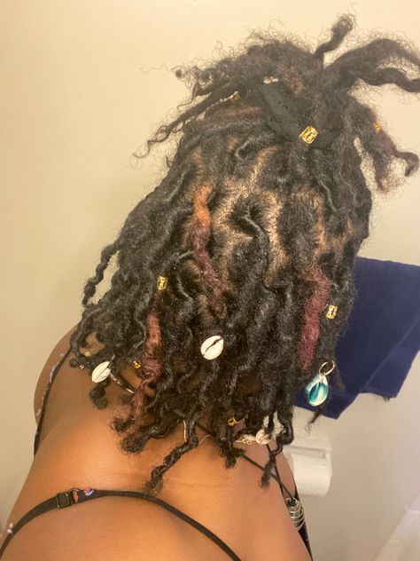 6 months 60 locs #starterlocs #6monthslocs #dreadlocs #dreads #shortlocs 60 Locs Styles, 6 Month Locs, 60 Locs Count, 60 Locs, Loc Count, Thick Dreadlocks, Natural Locs, Hair Accessories Gold, Short Locs Hairstyles