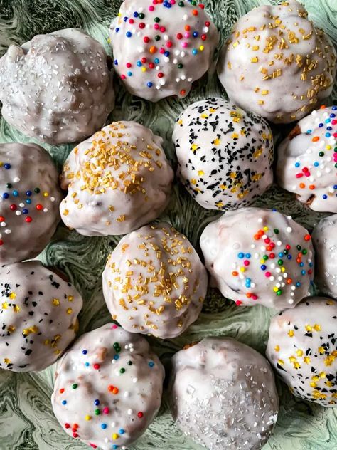 Italian Meatball Cookies, Milano Cookie Recipe, Meatball Cookies, Holiday Meatballs, Milano Cookies, American Chocolate, Italian Chocolate, American Christmas, Italian Spices