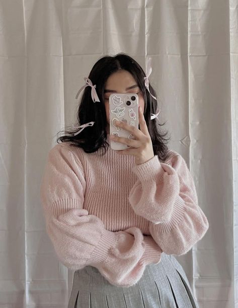 Romantic Academia Aesthetic Outfit Pink, Hyper Feminine Outfits Winter, Pastel Academia Aesthetic Outfit, Pink Academia Aesthetic Outfit, Pink Light Academia, Pink Academia Outfits, Soft Academia Aesthetic Outfits, Luxury Car Aesthetic, Pink Coquette Outfit