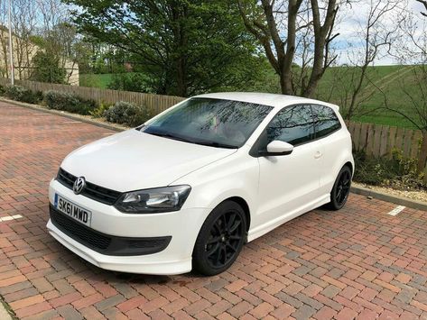 Used 2011 VW Polo 60S model in beautiful white with grey interior. 29000 miles, full service history, one previous careful owner, fitted bluetooth with hands free car kit. Colour matched black alloy wheels including the spare wheel. Tinted privacy glass all round. This Volkswagen Polo is a 3 door and is in excellent condition all round. Any inspection welcome. Price: £3100.00 Available for viewing in Sheffield.   #vw #polo #2011 #white #sheffield #for #sale Vw Polo Interior, Volkswagen Polo Aesthetic, Vw Golf Wallpaper, Vw Polo Modified, White Volkswagen, Polo Vw, Polo Gt, Polo Volkswagen, Polo Car