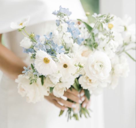 Blue And Yellow Bridesmaid Bouquet, White And Pastel Bouquet, Blue And Yellow Flower Arrangements, Blue Yellow Color Scheme, Crow Wedding, Pale Yellow Weddings, Green Blue Wedding, Delphinium Bouquet, Dusty Blue Wedding Theme