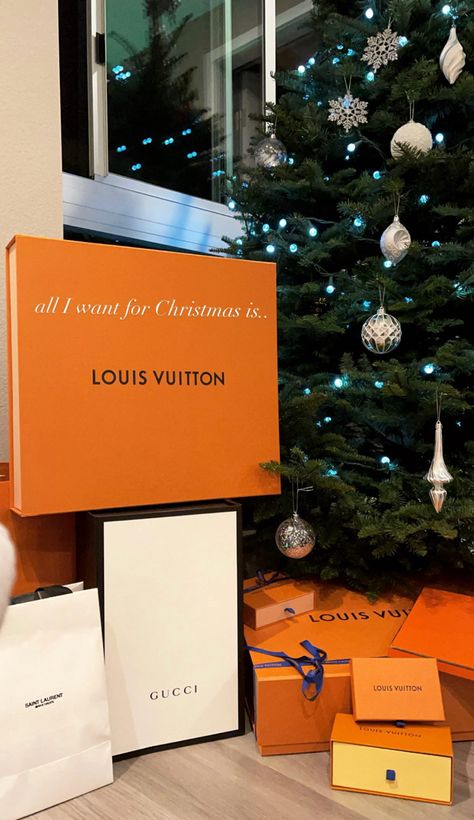 Lv Bag, Acrylic Nails, Cards Against Humanity, Louis Vuitton, Christmas Tree, Holiday Decor, Christmas, Home Decor