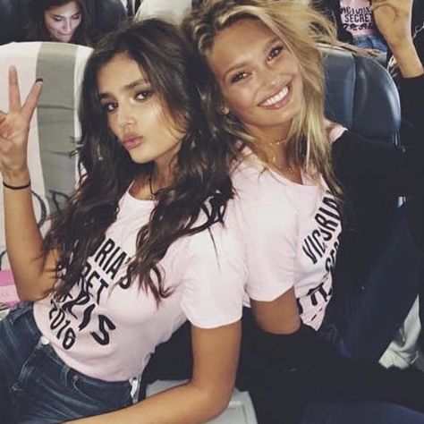 Vs Models Aesthetic, Tumblr Girly Aesthetic 2013, Victoria Secret Model, Victoria Secret Models, Pink Tumblr Aesthetic, Vs Fashion Shows, Romee Strijd, Vs Models, Model Lifestyle