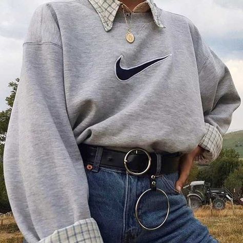 Sweatshirts + Button Ups - Imgur Aesthetic Retro Outfit, Ordinary People, Indie Outfits, Mode Inspo, 가을 패션, Mode Vintage, Looks Style, Looks Vintage, Retro Outfits