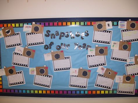 Snapshots of Our Year - cute end of year bulletin board End Of Year Bulletin Board, Interactive Bulletin Boards, Christian Preschool, School Start, Pto Ideas, Spring Bulletin, Preschool Bulletin, Spring School, Resident Assistant