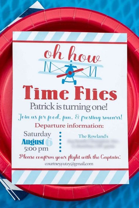 Airplane Themed Birthday Party, Airplane Birthday Theme, Aviation Party, Plane Party, Time Flies Birthday, Planes Birthday Party, Planes Birthday, Planes Party, Airplane Theme