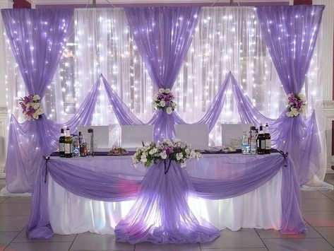 Bridal Table Decor, Purple Quinceanera Theme, Purple Sweet 16, Quince Decor, Sweet 15 Party Ideas Quinceanera, Quince Themes, Bridal Table Decorations, Quinceanera Planning, Quince Decorations