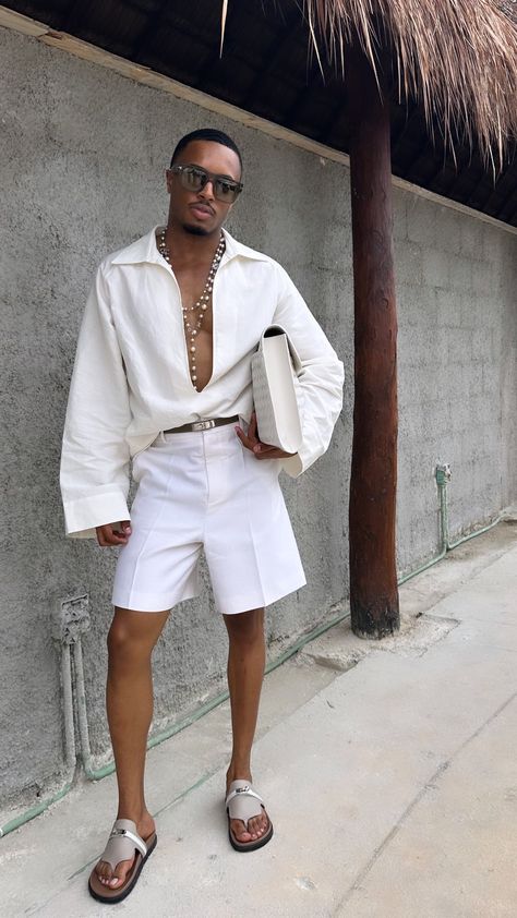 Bali Outfits, Fashion Boyfriend, Mens Street Style Summer, Leo King, Wealthy Life, Summer Menswear, Trendy Boy Outfits, Classy Outfits Men, Outfit Uomo