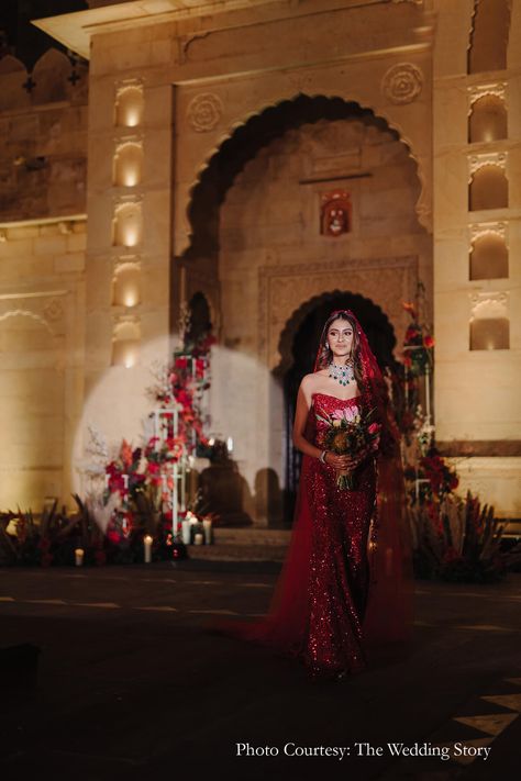 Bianca Sagar and Dev Sagar, Suryagarh, Jaisalmer | WeddingSutra Suryagarh Jaisalmer, Thar Desert, Gothic Candles, Hindu Wedding Ceremony, Wedding Moodboard, Jaisalmer, Wedding Function, Hindu Wedding, Wedding Mood Board