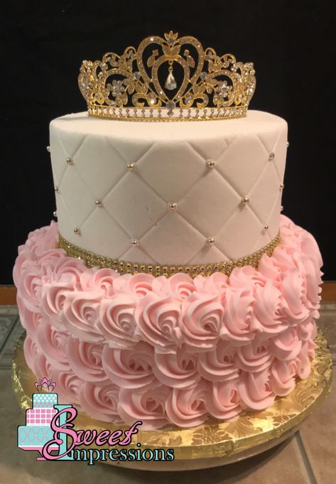 Sweet 16 Two Tier Cake, Pink Birthday Cake Two Tier, 2 Tier Quinceanera Cakes, Pink And Gold Princess Cake, Pink And Gold Quinceanera Cake, Pink And Gold Quince Cake, Quince Cakes Pink, Rose Gold Cake Birthday, 15 Birthday Cake