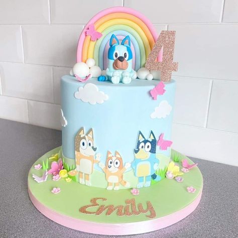 Bluey Birthday Cakes, Bluey Cupcakes, Bluey Cake Ideas, Coffee Cup Cake, Bluey Birthday Ideas, Bluey Birthday Cake, Bluey Birthday Party Ideas, Bingo Cake, Fiesta Bluey