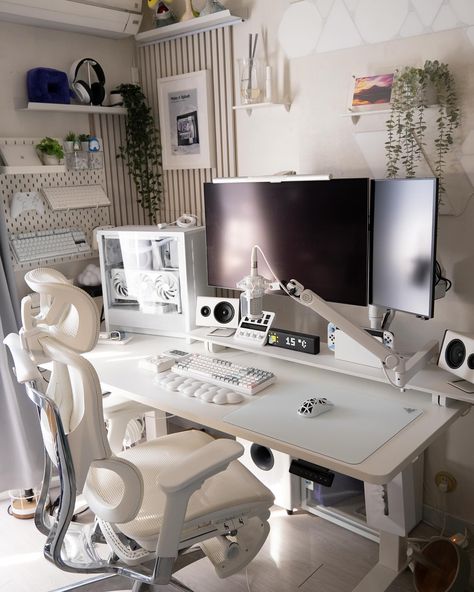 White gaming setup