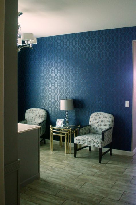 Stenciled Walls, Popular Home Decor, Two Tone Walls, Wall Stencil Patterns, Floor Designs, Room Wall Painting, Wall Stencil, Wall Stencils, Stencil Pattern