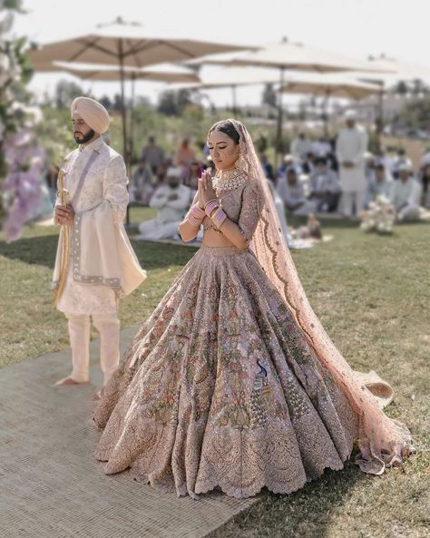 Rimple & Harpreet Narula (@rimpleandharpreet) • Instagram photos and videos Rimple And Harpreet Bridal Lehenga, Harpreet And Rimple Narula, Chadar Mekhela, Rimple Harpreet Narula, Rimple Harpreet, Rimple And Harpreet Narula, Bridal Lehenga, Lehenga, Saree