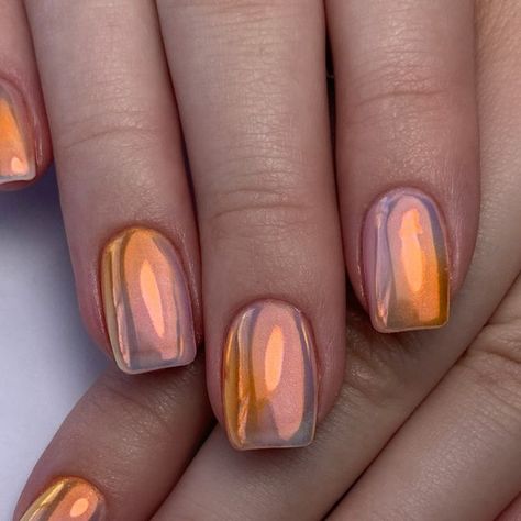 𝙣𝙖𝙩 𝙢𝙖𝙡𝙤𝙣𝙚𝙮 𝙣𝙖𝙞𝙡 𝙖𝙧𝙩𝙞𝙨𝙩 on Instagram: "Chrome will always have my heart 🧡⁣ I got to use my new pigment ombré sprays today! ⁣so everyone I want to more of these ok?! Might have to put the video up later 😍 ⁣ Products used:⁣ @lightelegancehq lexy line hard gel  @gellyfitaus NU15 @getbuffedpro sweetie chrome and drill bits  @oohlalanailsupplies pigment ombré spray orange  ⁣ Hard gel refill + $120 art ⁣ ⁣ .⁣ .⁣ .⁣ ⁣ #auranails #auroranails #chromenails #orangenails #orangenailart #metallicnails #cellophane #chromenails💅 #chrome #perthnails #ombrenails #nailsmag #nailsmagzine #nailpromag #scratchmag #nailart #nailsnailsnails #nails #trendingnails" Chrome Nails Thanksgiving, Pink Nails With Orange Chrome, Fire Chrome Nails, Orange Aurora Nails, Sunset Chrome Nails, Orange Chrome Nails Designs, Chrome Orange Nails, Chrome Holiday Nails, Fall Nails Chrome