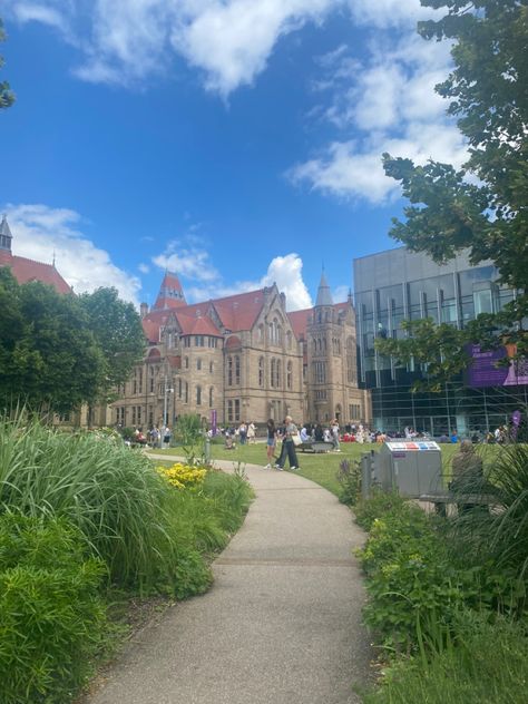 University Of Manchester Campus, Manchester University Aesthetic, University Of Manchester Aesthetic, Uni Of Manchester, Manchester Aesthetic, Manchester University, Uk Life, Academic Aesthetic, University Of Manchester