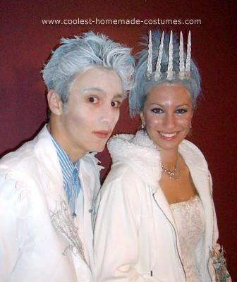 Jack Frost Costume, Adult Halloween Makeup, Snow Costume, Unique Couples Costumes, Couple Costume Ideas, Christmas Grotto, Christmas Banquet, Glitter Hair Spray, Winter Party Themes