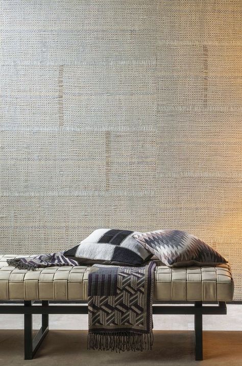 Rattan Wall Covering, Textured Wall Covering, Fabric Panels On Wall, Omexco Wallpaper, Textured Wallpaper Accent Wall, Raffia Wallpaper, Fabric Wall Panel, Wallcovering Ideas, Boho Beach Bedroom