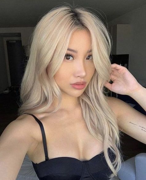 Blonde Asian Hair, Blond Rose, Beige Blonde Hair, Blonde Hair With Roots, Perfect Blonde Hair, Hair Color Asian, Blonde Asian, Going Blonde, Bleach Blonde Hair