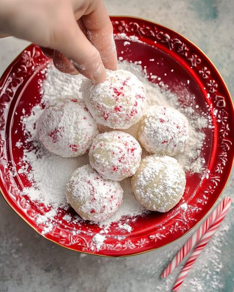 Peppermint Snowball Cookies Peppermint Snowballs Cookies, Nut Free Snowball Cookies, Snowball Cookies No Nuts Recipe, Peppermint Snowball Cookies Recipe, Cinnamon Snowball Cookies, Peppermint Cookie Balls, Peppermint Snowball Cookies, Gingerbread Snowball Cookies, Snowball Cookies Recipe Christmas