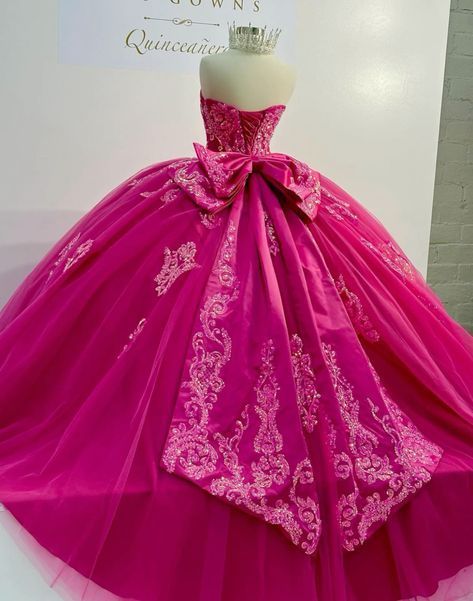 Hot Pink Quince Theme, Hot Pink Quince Dress, Dark Pink Quinceanera Dresses, Hot Pink Quince, Hot Pink Quinceanera Dresses, Pink Quince Theme, Pink Sweet 16 Dress, Quince Planning, Sweet 15 Party Ideas Quinceanera