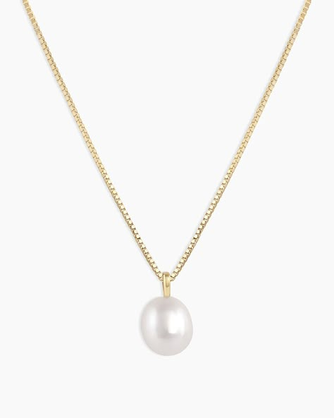 Discover the Pearl Charm Necklace, featuring timeless pearls for a classic and elegant accessory. White Pearl Pendant, Earrings Stacking, Gorjana Jewelry, Pearl Charm Necklace, Yellow Opal, Diamond Pendants, Solid Gold Chains, Gold Pearl Necklace, 14k Gold Necklace