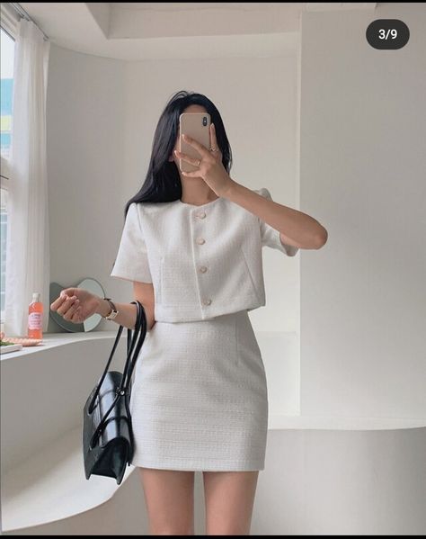 Petit Outfits Short Women, Summer Business Formal Outfits, Korean Fashion 2024, Korean Outfits Elegant, Sunday Dress Outfit Classy, Korean Chic Outfits, Korean Elegant Outfit, Sunday Dress Top, Suga Style