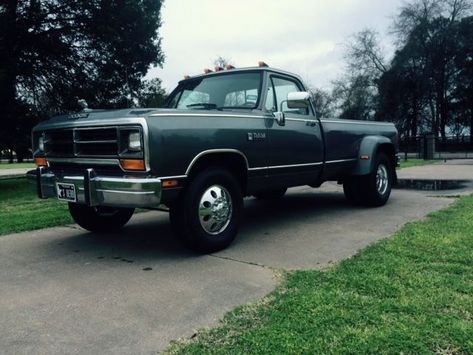 Dodge D350/LE350 Cummins First Gen Diesel Dually - Classic Dodge Other Pickups 1989 for sale Dodge First Gen Cummins, First Gen Cummins, Dodge Second Gen Cummins, First Gen Dodge, 2nd Gen Dodge Dually, Dodge Dually, Dodge 300, 1st Gen Cummins, American Muscle Cars Dodge