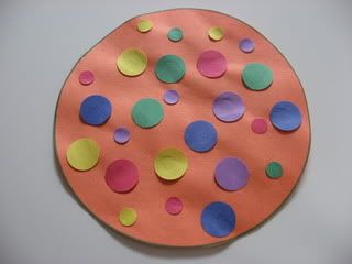 Circle Collage! — Blog: Art Activities & Fun Crafts Project Ideas ... Hands On Shape Activities, Shapes For Toddlers, Shape Activities, Shape Activities Preschool, Circle Collage, Teaching Shapes, Circle Crafts, Shapes Preschool, Learning Shapes