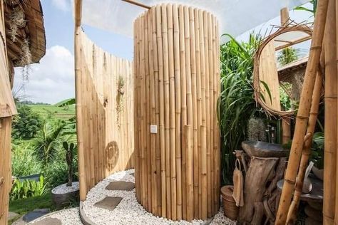 Camaya Bali, Bamboo House Design, Outdoor Bathroom Design, Outdoor Toilet, Bamboo Architecture, Rice Field, Rest House, Jacuzzi Outdoor, Bamboo House