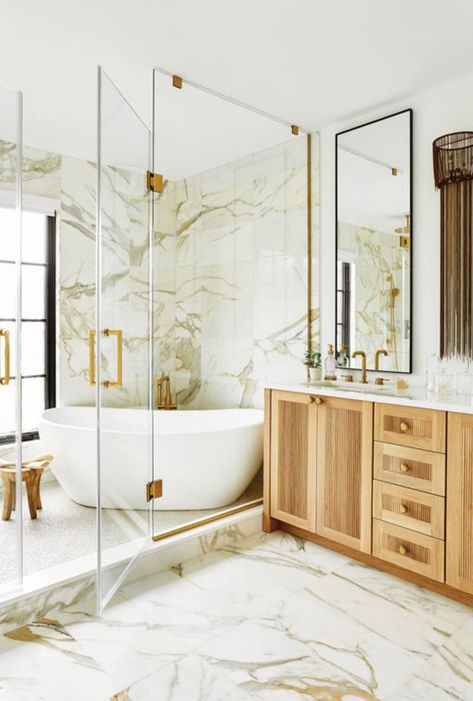 Wood And Marble Bathroom, Luxury Bathroom Ideas Master Suite, Large Bathroom Vanity, Narrow Bathroom, Cabinet Detailing, Primary Bath, Wall Niche, Floor Bathroom, Reno Ideas