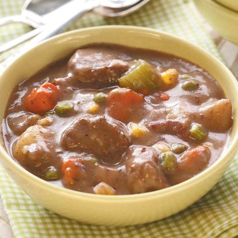 Need a no-fuss feast to feed a crowd? With lots of meat and vegetables, this big-batch stew is sure to satisfy. —Mike Marratzo, Florence, Alabama Stew For A Crowd, Roaster Oven Recipes, Best Beef Stew Recipe, Roaster Recipes, Florence Alabama, Cooking For A Group, Beef Soup Recipes, Meat And Vegetables, Potatoes Carrots